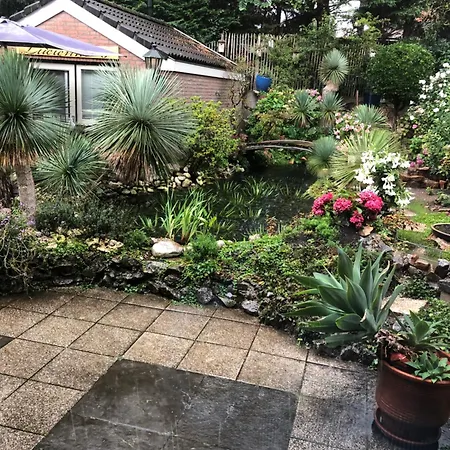 Chalet Romantisch Tiny Gardenhouse In Beautiful Garden *