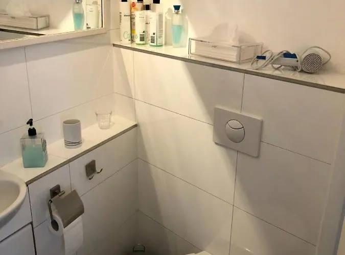 Romantisch Tiny Gardenhouse In Beautiful Garden 샬레